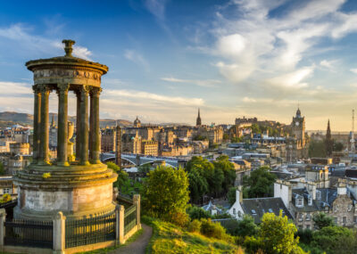 Květnové Skotsko: letenky z Prahy do Edinburghu
